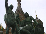 Согласно официальной версии, 4 ноября отмечается изгнание поляков из Москвы в 1612 году ополчением Минина и Пожарского