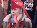 Коммунисты отметят 7 ноября шествиями. Россияне помнят про революцию, но праздновать не планируют