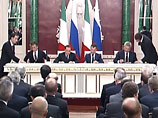 Кризис не помешал "Лукойлу" купить половину нефтеперерабатывающего завода в Италии за 1,3 млрд евро Кризис не помешал "Лукойлу" купить половину нефтеперерабатывающего завода в Италии за 1,3 млрд евро