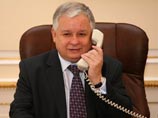 При этом помощник Обамы подтвердил, что "разговор был и лидеры обсудили двусторонние отношения. Однако Обама не дал гарантий относительно продолжения многомиллиардной программы по размещению ПРО" При этом помощник Обамы подтвердил, что "разговор был и лидеры обсудили двусторонние отношения. Однако Обама не дал гарантий относительно продолжения многомиллиардной программы по размещению ПРО"