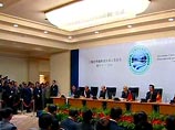 В 1990-е годы Китай и Россия основали Шанхайскую организацию сотрудничества, чтобы помешать распространению влияния США в регионе В 1990-е годы Китай и Россия основали Шанхайскую организацию сотрудничества, чтобы помешать распространению влияния США в регионе