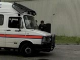 Конфиденциальное сообщение, о том, что 47-летний клирик-радикал собирается покинуть Великобританию, поступило накануне в адрес британского Пограничного агентства. МВД Соединенного Королевства и Скотленд-Ярд отказались комментировать произошедшее Конфиденциальное сообщение, о том, что 47-летний клирик-радикал собирается покинуть Великобританию, поступило накануне в адрес британского Пограничного агентства. МВД Соединенного Королевства и Скотленд-Ярд отказались комментировать произошедшее