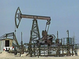 Цены на нефть держатся около отметки в 59 долларов за баррель из-за падения спроса