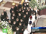 8 ноября в результате аварии на АПЛ во время ходовых испытаний погибли трое военнослужащих и 17 гражданских лиц 8 ноября в результате аварии на АПЛ во время ходовых испытаний погибли трое военнослужащих и 17 гражданских лиц