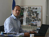 В борьбе за пост мэра израильской столицы победил светский кандидат Нир Баркат, набравший 52% голосов избирателей