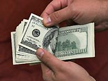 Российские банки продают наличные доллары по курсу выше 28 рублей, но ажиотажа нет Российские банки продают наличные доллары по курсу выше 28 рублей, но ажиотажа нет