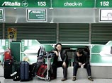 Еврокомиссия одобрила план спасения  Alitalia, которая из-за забастовок за три дня отменила сотни рейсов