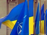 Высокопоставленный военно-дипломатический источник в Москве заявил, что Россия выйдет из Договора об обычных вооруженных силах в Европе (ДОВСЕ) в случае вступления Украины и Грузии в НАТО