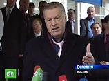 Вице-спикер Госдумы от фракции ЛДПР Владимир Жириновский заявил, что фракция поддержит президентские поправки в Конституцию РФ касающиеся увеличения сроков полномочий главы государства и депутатов Госдумы Вице-спикер Госдумы от фракции ЛДПР Владимир Жириновский заявил, что фракция поддержит президентские поправки в Конституцию РФ касающиеся увеличения сроков полномочий главы государства и депутатов Госдумы