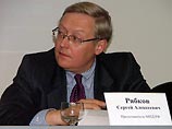 Страны "шестерки" по урегулированию иранской проблемы снова не пришли к единству. В Париже проходило заседание политдиректоров "шестерки". Как заявил вернувшийся оттуда замглавы МИД России Сергей Рябков, РФ против введения новых санкций в отношении Ирана Страны "шестерки" по урегулированию иранской проблемы снова не пришли к единству. В Париже проходило заседание политдиректоров "шестерки". Как заявил вернувшийся оттуда замглавы МИД России Сергей Рябков, РФ против введения новых санкций в отношении Ирана