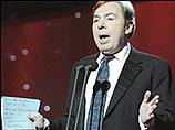 Британский композитор Эндрю Ллойд Уэббер уверяет, что премьер-министр России Владимир Путин пообещал ему проголосовать за британского артиста, который выступит на финале конкурса "Евровидения" в 2009 году в Москве