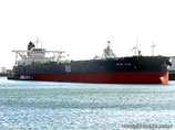 Морские пираты захватили в понедельник танкер из Саудовской Аравии Sirius Star