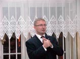 Главе МИД Польши приписывают расистскую шутку про Обаму о чернокожем дедушке, который "съел поляка" Главе МИД Польши приписывают расистскую шутку про Обаму о чернокожем дедушке, который "съел поляка"