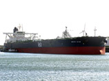 Свою вчерашнюю добычу - нефтеналивное судно Sirius Star - пираты отбуксировали и поставили на якорь в Харардере, пиратской "крепости", в 265 милях от Эйла