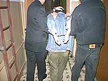 Мертвецки пьяный узбек пытался захватить в заложники хозяйку съемной квартиры