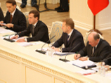 Власти впервые оценили масштаб кризиса: если повезет, в России он может продлиться еще два года Власти впервые оценили масштаб кризиса: если повезет, в России он может продлиться еще два года