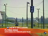 Согласно данным расследования ABC News, их частные самолеты обошлись компаниям-автогигантам в несколько миллионов долларов