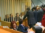Как утверждается, судья принял решение закрыть процесс без учета мнения присяжных, и ему должен быть заявлен отвод. "Никаких предусмотренных УПК оснований на закрытие процесса не было", – отметил Резник Как утверждается, судья принял решение закрыть процесс без учета мнения присяжных, и ему должен быть заявлен отвод. "Никаких предусмотренных УПК оснований на закрытие процесса не было", – отметил Резник