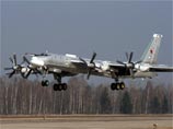 Два российских стратегических бомбардировщика Ту-95МС провели воздушное патрулирование над Северным Ледовитым океаном