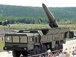 Две трети россиян (65%) поддерживают планы властей развернуть в Калининградской области РФ ракетный комплекс "Искандер" в случае размещения в Чехии и Польше американской системы противоракетной обороны (ПРО)
