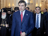 Главными приоритетами властей Грузии на следующий год является экономическое развитие и трудоустройство людей, заявил президент страны Михаил Саакашвили