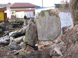 Во Львовской области снесен памятник советским солдатам Во Львовской области снесен памятник советским солдатам