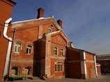 Московская арт-галерея "Винзавод" из-за угрозы погромов взята под усиленную охрану милиции Московская арт-галерея "Винзавод" из-за угрозы погромов взята под усиленную охрану милиции