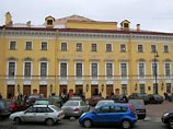 Артисты Михайловского театра просят помощи у президента – руководство считает это инсинуацией Артисты Михайловского театра просят помощи у президента – руководство считает это инсинуацией