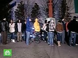 В пригороде Нью-Йорка жаждущая скидок толпа насмерть затоптала сотрудника магазина В пригороде Нью-Йорка жаждущая скидок толпа насмерть затоптала сотрудника магазина