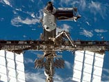 Космонавты, проводив шаттл Endeavour, займутся уборкой МКС Космонавты, проводив шаттл Endeavour, займутся уборкой МКС