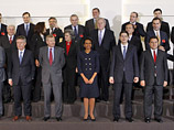 Министры иностранных дел стран - членов НАТО договорились в Брюсселе возобновить диалог с Россией "в избирательном режиме"