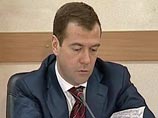 Более чем через два месяца Калашникова получила ответ. Правда, не от Дмитрия Медведева и даже не из его секретариата Более чем через два месяца Калашникова получила ответ. Правда, не от Дмитрия Медведева и даже не из его секретариата