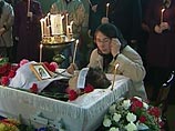 Медведев назначил пенсию матери покойного Дмитрия Ганина, которого Россия считает героем, а Эстония - мародером Медведев назначил пенсию матери покойного Дмитрия Ганина, которого Россия считает героем, а Эстония - мародером