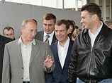 Фермер американского происхождения, чью телочку покормил Владимир Путин, получит российское гражданство Фермер американского происхождения, чью телочку покормил Владимир Путин, получит российское гражданство