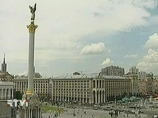 На Майдане в Киеве статую одного архангела сменят десять памятников вождям На Майдане в Киеве статую одного архангела сменят десять памятников вождям