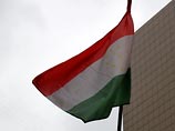 Таджикистан требует пресечь покушения скинхедов на его граждан