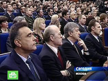 Дебошир пытался сорвать выступление Медведева, посвященное 15-летию Конституции