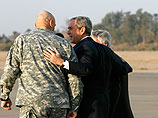 Джордж Буш прилетел в Ирак