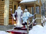 Дед Мороз из Перми и Снегурочка из Петербурга победили и поедут в Париж Дед Мороз из Перми и Снегурочка из Петербурга победили и поедут в Париж
