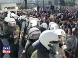 Напомним, что беспорядки в Греции продолжались в течение нескольких дней и были признаны сильнейшими за последние 25 лет