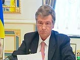 Верховной Раде Украины, где едва оформилась "коалиция трех", снова грозит роспуск Верховной Раде Украины, где едва оформилась "коалиция трех", снова грозит роспуск
