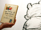 Рисунки к книге о Винни-Пухе проданы почти за 2 млн долларов 
