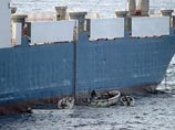 Пират с захваченного судна Faina о переговорах: "Это затянутые политические игры". Тем временем экипаж перестали кормить Пират с захваченного судна Faina о переговорах: "Это затянутые политические игры". Тем временем экипаж перестали кормить