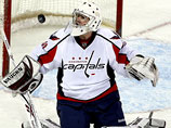 Российский вратарь "Вашингтона" Семен Варламов,  великолепно дебютировавший в НХЛ в прошлую субботу, отправлен в фарм-клуб "Кэпиталз" - "Херши Бирз"