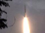 Моноблочная твердотопливная ракета "Тополь" стоит на боевом дежурстве в Ракетных войсках стратегического назначения 21 год