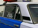 В Ингушетии обстреляли милицейскую машину, пострадали два человека В Ингушетии обстреляли милицейскую машину, пострадали два человека