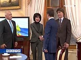 Президент Медведев подвел итоги года и пообещал, что дефолта в России не будет Президент Медведев подвел итоги года и пообещал, что дефолта в России не будет