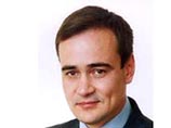 Бывший пресс-секретарь президента Татарии Ирек Муртазин, обвиняемый в распространении слухов о смерти главы республики, просит следствие подвергнуть Минтимера Шаймиева судебно-медицинскому обследованию