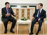 Вопрос с обнародованием переписки президентов Грузии и России возник после того, как два дня назад Дмитрий Медведев заявил, что Грузия какое-то время настаивала на встрече российских и грузинских представителей, но затем прекратила это делать