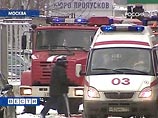 Пожар произошел в воскресенье утром в кирпичном, четырехэтажном общежитии на улице Кульнева, около станции метро "Фили". 
